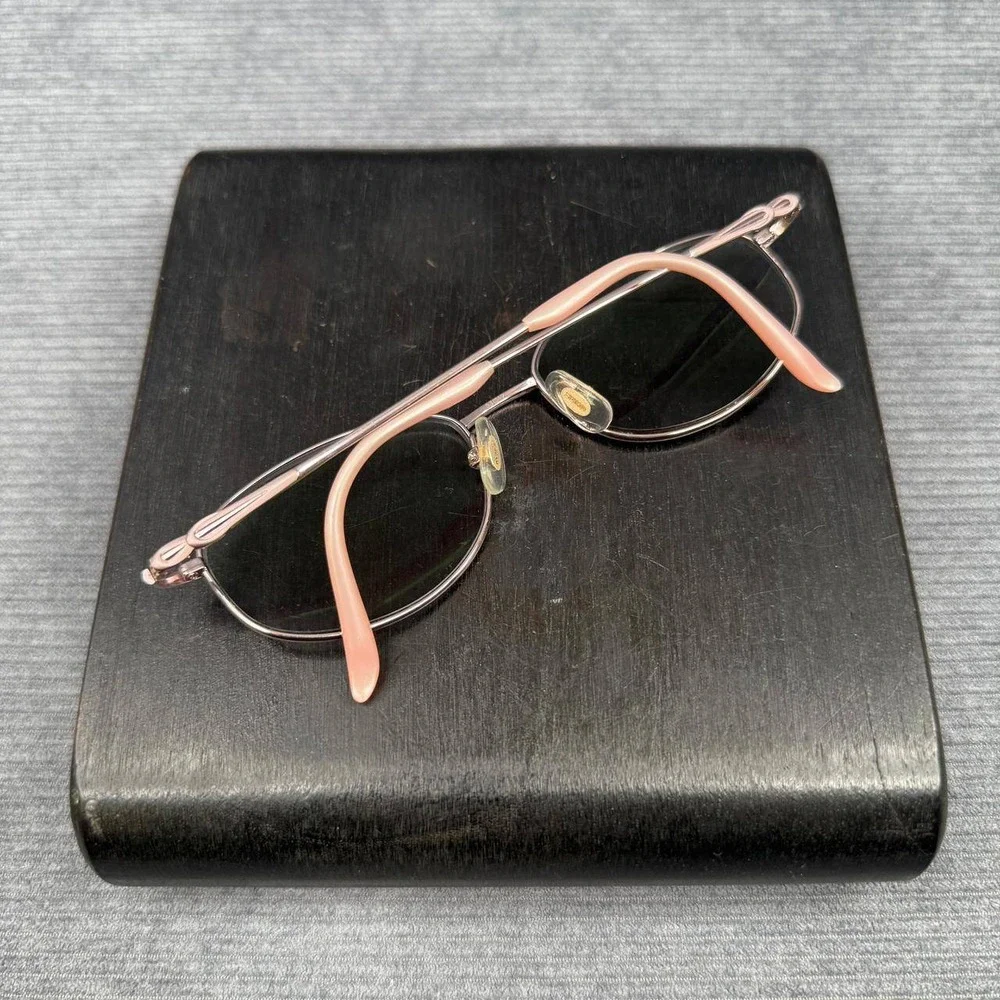 Seiko Titanium Eyeglasses Rose Gold Oval Frames T0143 53-17-140 Made in Japan